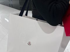 -MONCLER(武汉国际广场店)
