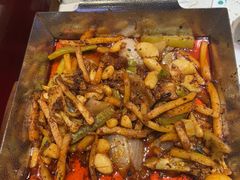 -老佛爷铜炉蛙锅(东门老街店)