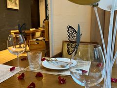 -Mark&Mars Restaurant