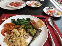 -OPEN開全日自助餐厅·西餐·海鲜(佛山希尔顿酒店)