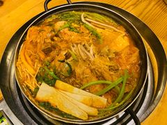 -喇喇排骨火锅·传统韩式脊骨汤(望京西园总店)