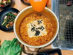 -肉甲韩国木炭烤肉(新壹街1店)