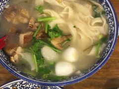 -凤齐羊肉烩面馆