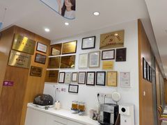 -雅悦齿科(顾村公园店)