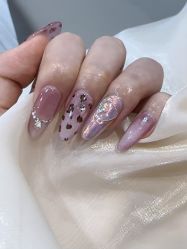 -雅洁美甲美睫
