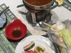 -金马门国际美食百汇(珞喻路店)