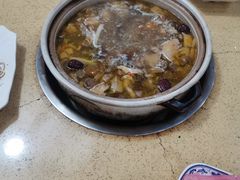 -东巴谷野生菌火锅餐厅