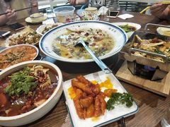 -酸婆娘江湖川菜(紫竹路店)