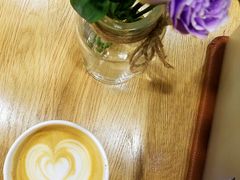 拿铁咖啡-Seeking Coffee咖啡(新竹路店)