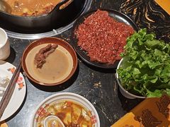 -憨孃孃·重庆老火锅(红山黑金店)