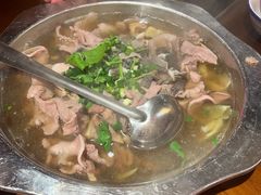 -谢老五跷脚牛肉·非遗传承店