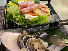 -Molee·泰府(东郊店)