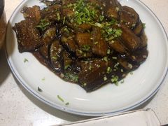 -聚友斋(陶瓷琉璃馆水晶街店)
