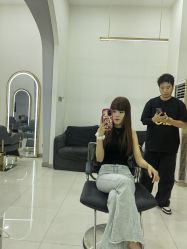 -Esmi艾丝米专业美发沙龙