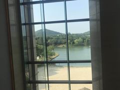 -上海佘山世茂艾美酒店