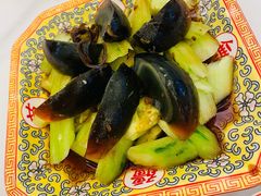 松花黄瓜-鸿宾楼(展览馆路店)