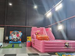-嘿哟动霸CHUA·新潮玩运动娱乐中心·蹦床滑冰团建乐园