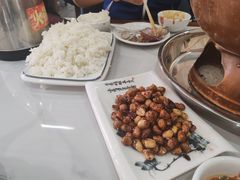 -一口猪海鲜浑锅·东北家常菜