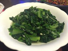 -铁胖子口碑长沙菜·龙虾烧烤(赤岗社区店)