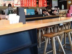 大堂-星巴克(宁波东门银泰店)