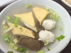 鸭血肉丸豆干汤-松树干拌面店