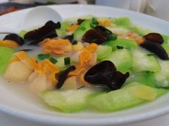 圣瓜浸元贝-轩记海鲜餐厅·四十五年老字号·经典粤菜(西区彩虹店)