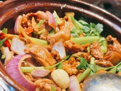 -胡须佬鸡煲四季火锅(海雅缤纷城店)
