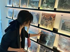 -黑胶星球(华发中城商都店)