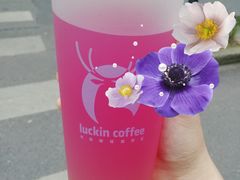 -瑞幸咖啡(杭州绿地中央店)