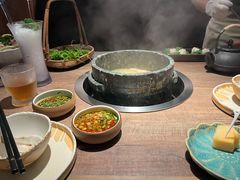 -蘑界·野生菌火锅(深业上城店)