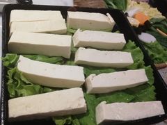 -尚尚仙·酸汤猪手·猪肚鸡火锅(华联万柳购物中心店)