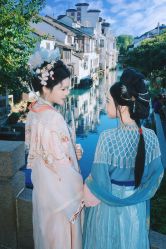 -一揽芳华汉服旗袍体验馆(拙政园店)