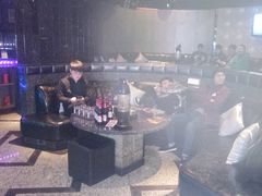 -好乐迪(张扬路八佰伴店)