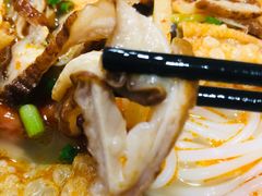 -莫老爷·正宗桂林米粉(南油店)