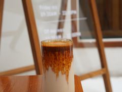 -Line 咖啡(石厦花园店)