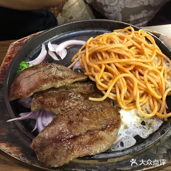 唯语西餐厅(坦洲店)