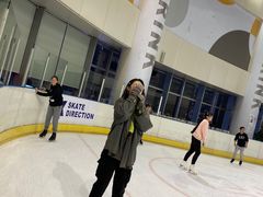 -冠军冰场CHAMPION RINK(百联又一城店)