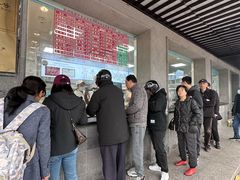 -陆稿荐观前街店