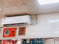 -亚忠小吃店(曾厝垵店)
