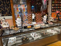 -怡咖啡海鲜自助餐厅(浦东香格里拉店)