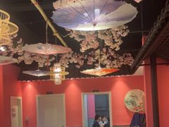 -老街烧烤大排档·地道湖北菜·龙虾馆(汉口火车站店)