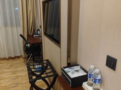 -好居商务酒店(江高亿达广场店)