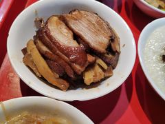 -蓝田九大碗民俗食府(蓝田店)