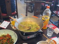 -川流不息·地道川菜·小龙虾(松东路店)