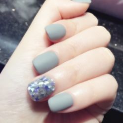 -手牵手美甲