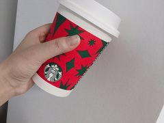 太妃榛果燕麦拿铁-星巴克(无锡百联奥特莱斯店)