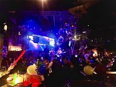 -胡桃里乐队酒馆(农科路店)