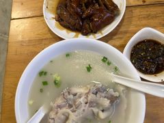 -明红蹄花(糍粑店街店)