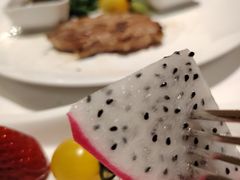 -艺站·自助餐厅·牛排西餐厅(济南绿地美利亚酒店)