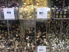 -VENCHI 闻绮(北京国贸商城店)